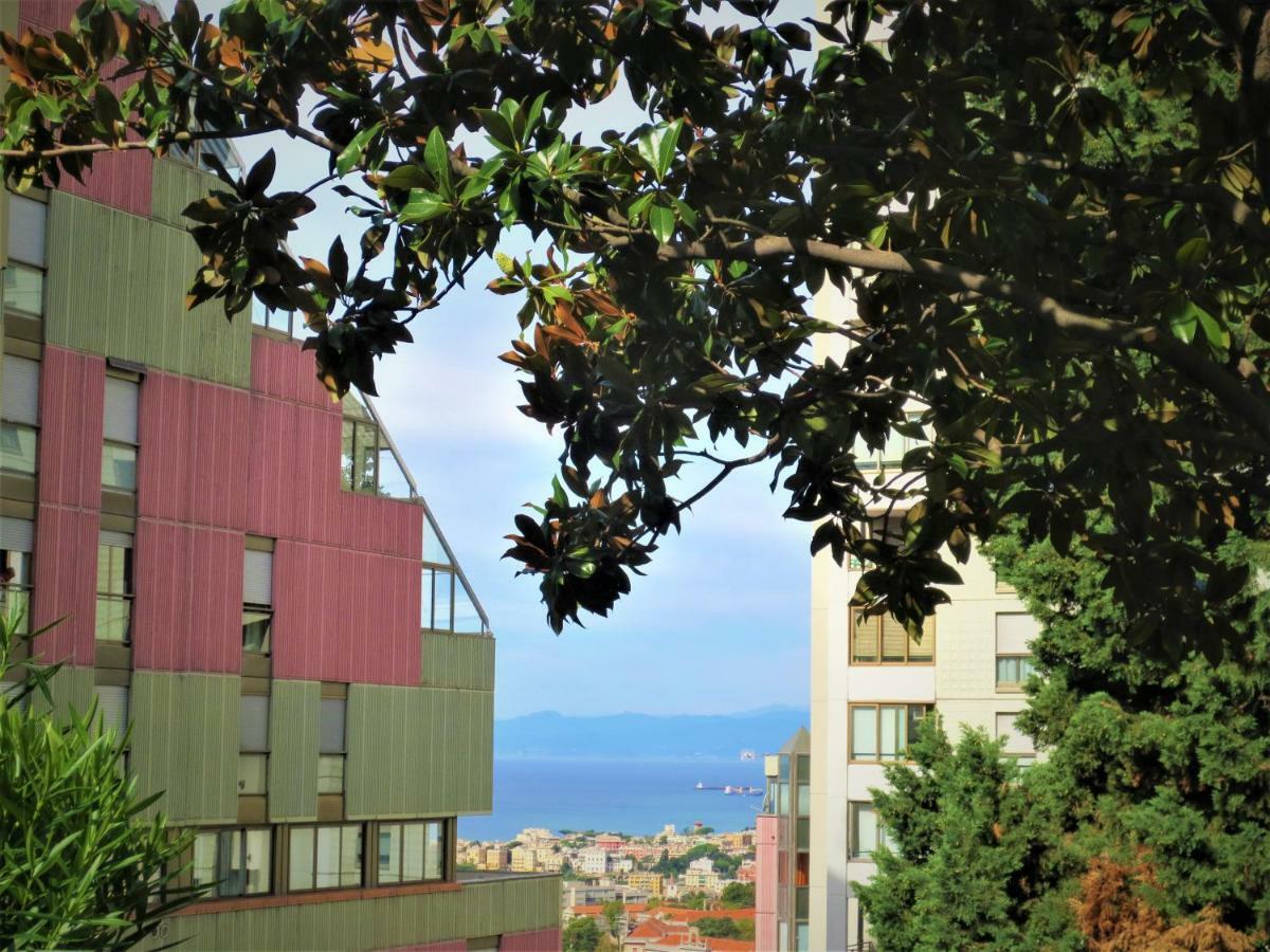 Quarto Di Luna Genova Exterior foto
